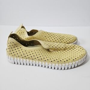 Isle Jacobsen Tulip Platform Shoes Size 39 US 9 Slip On